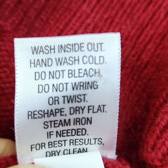 🔹️Apt 9 Burgundy Angora Blend Rhinestone Buttoned Cardigan Sweater Medium - Picture 9 of 9